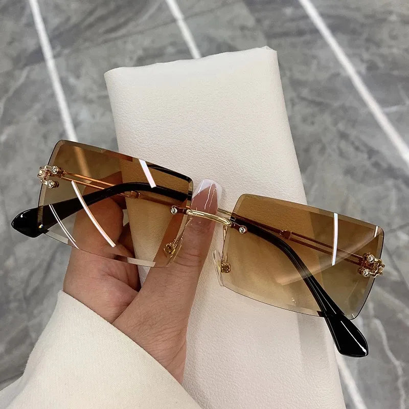 Retro  Designer Sunglasses Women